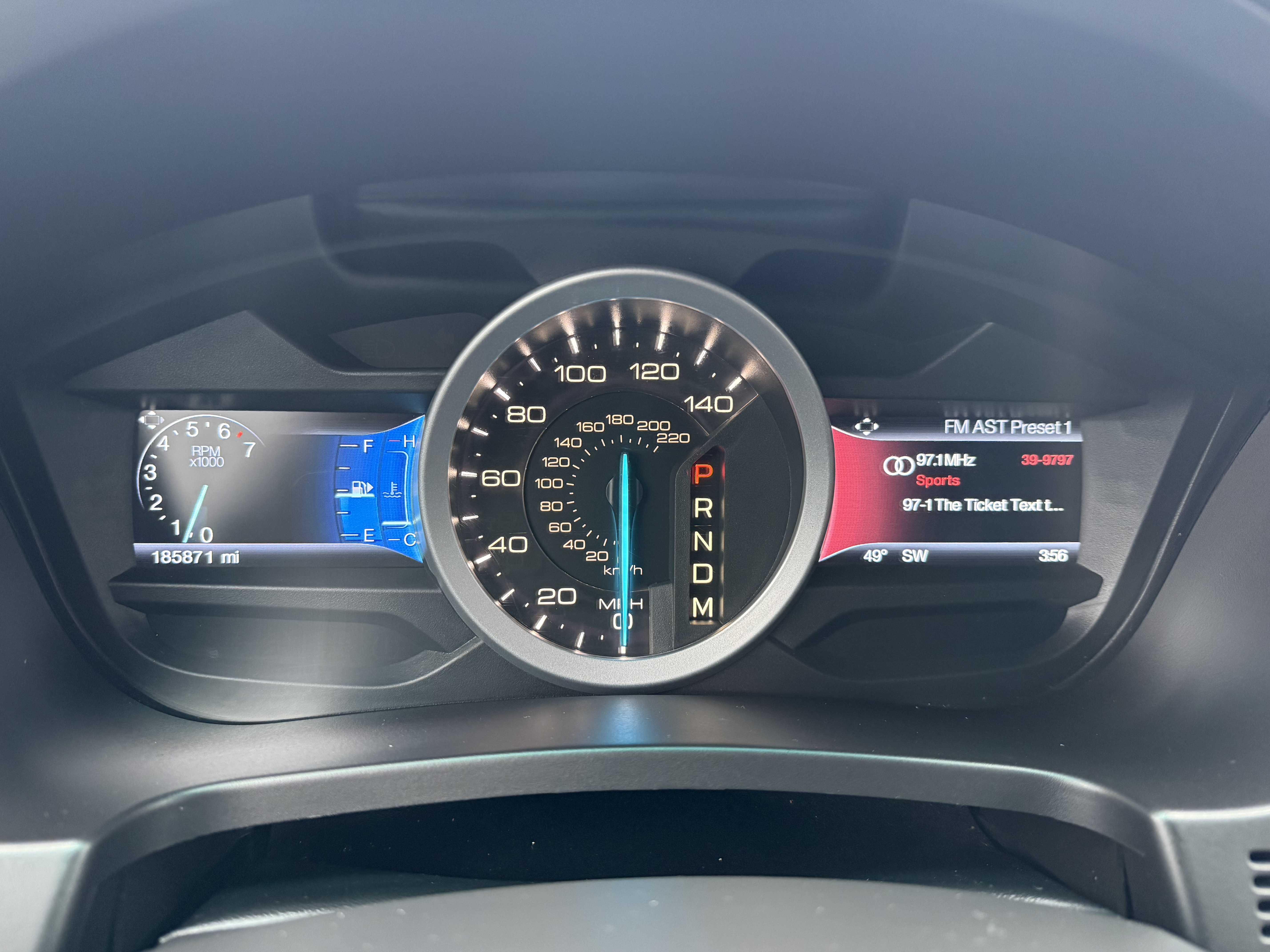 2014 Ford Explorer Limited - Photo 24